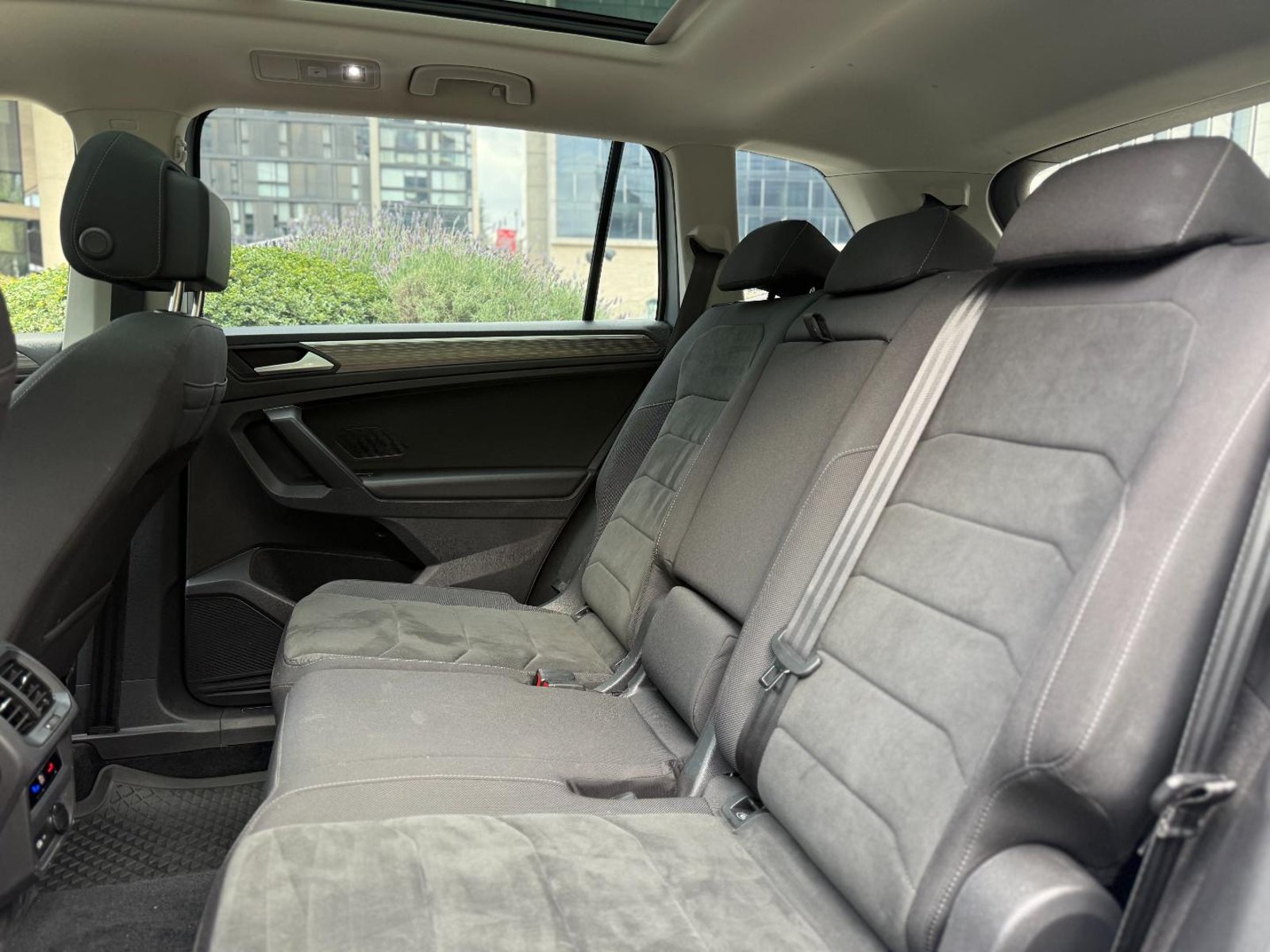Volkswagen TIGUAN 2023 - Imagen 19 de 20