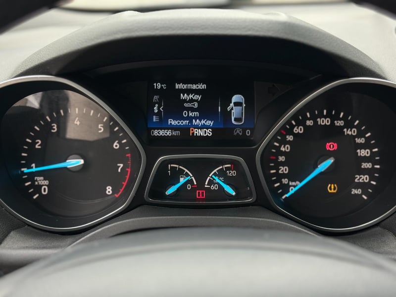 Ford ESCAPE Titanium 2.0 EcoBoost AWD 2018 - Imagen 12 de 19