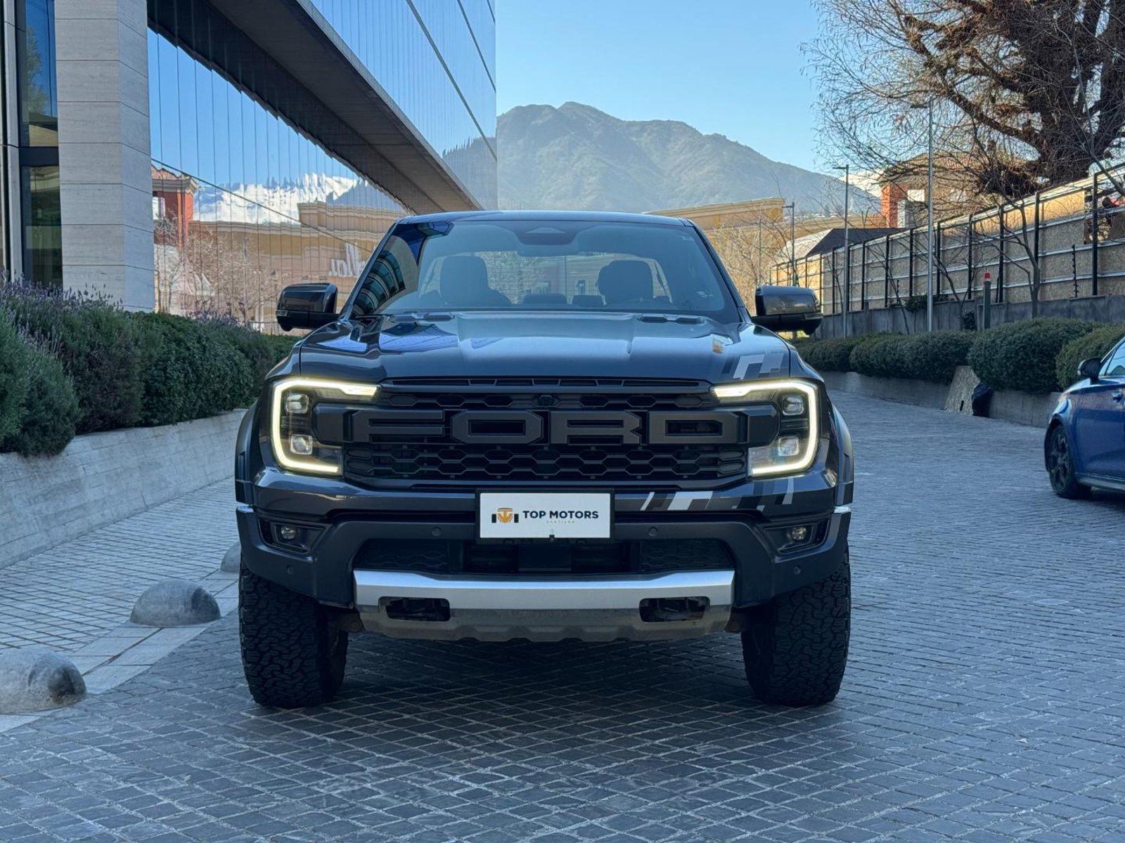 Ford RANGER Raptor X 3.0 V6 4x4 AT 2025 - Foto 2 de 19