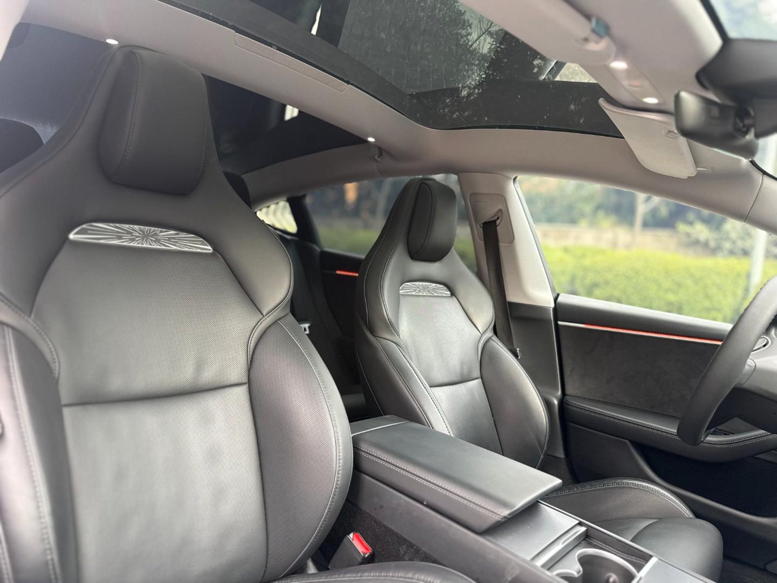 Tesla MODEL 3 Performance 2025 - Imagen 13 de 16