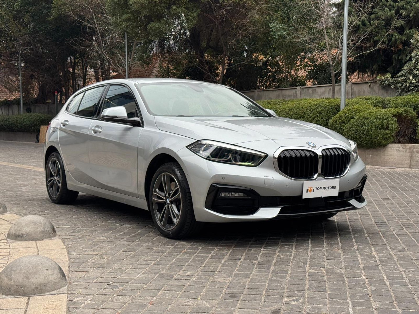 BMW 118i 2021 - Foto 3 de 19