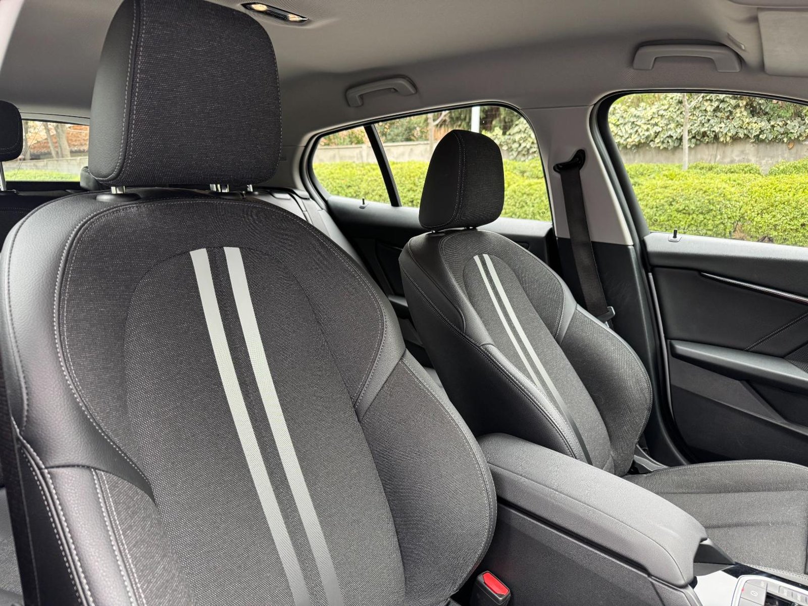 BMW 118i 2021 - Imagen 17 de 19