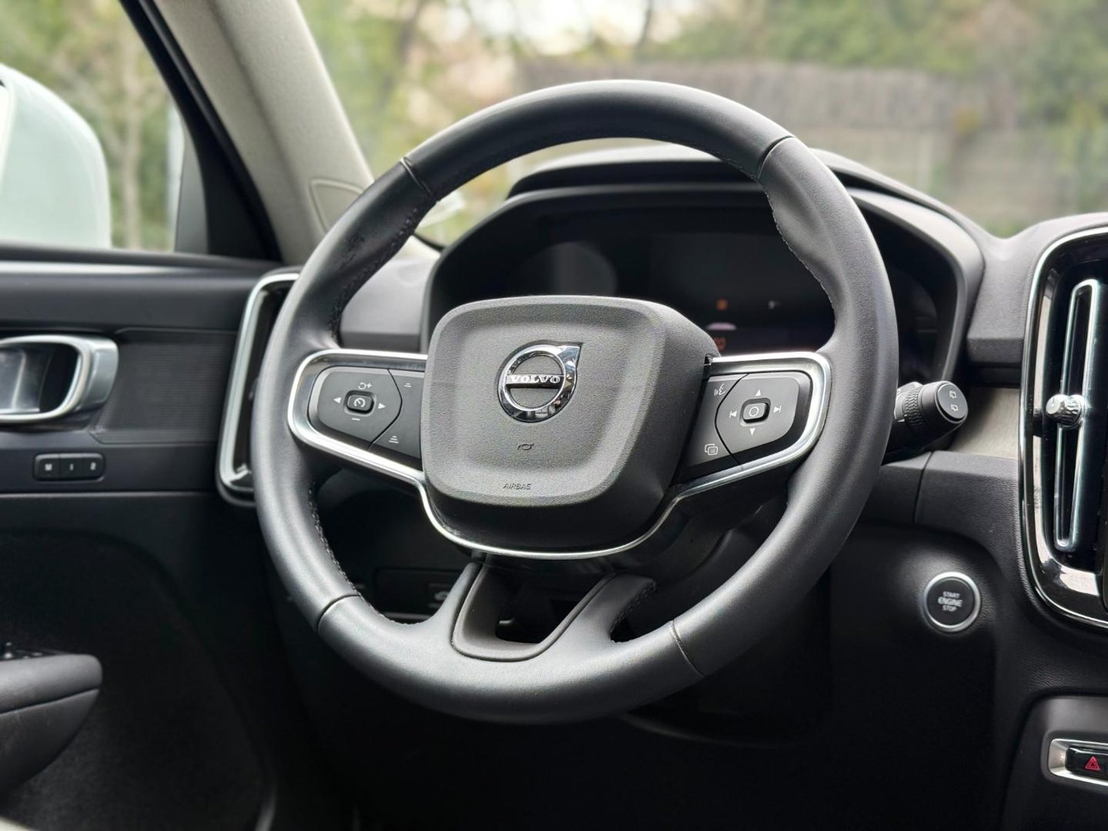 Volvo XC40 B4 Plus 2023 - Imagen 11 de 20