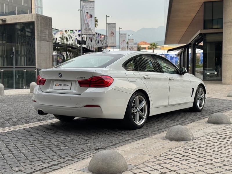 BMW 420I Gran coupe 2017 - Imagen 4 de 19