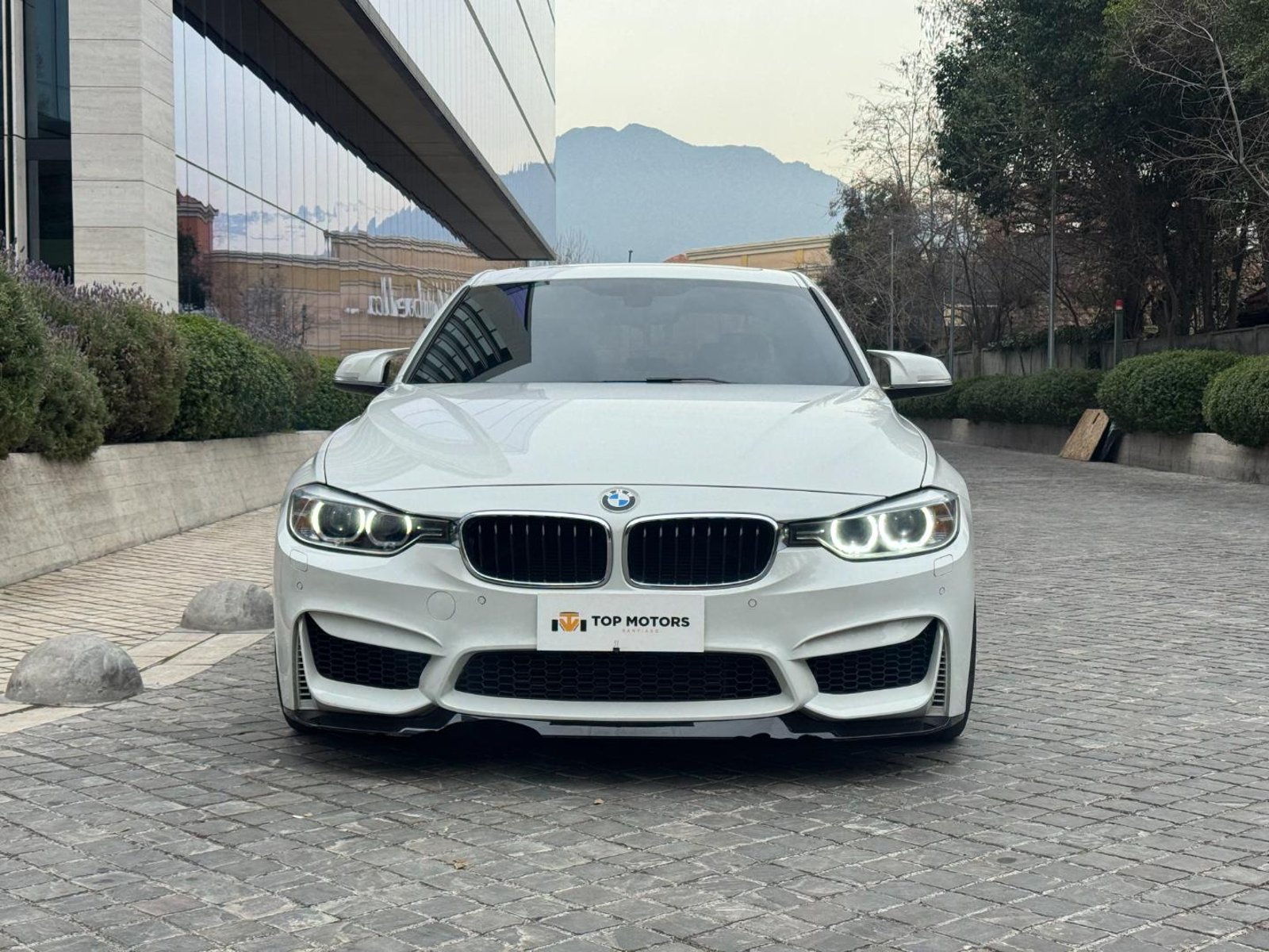 BMW 335I SEDÁN M SPORT 🇩🇪 2016 - Foto 2 de 19