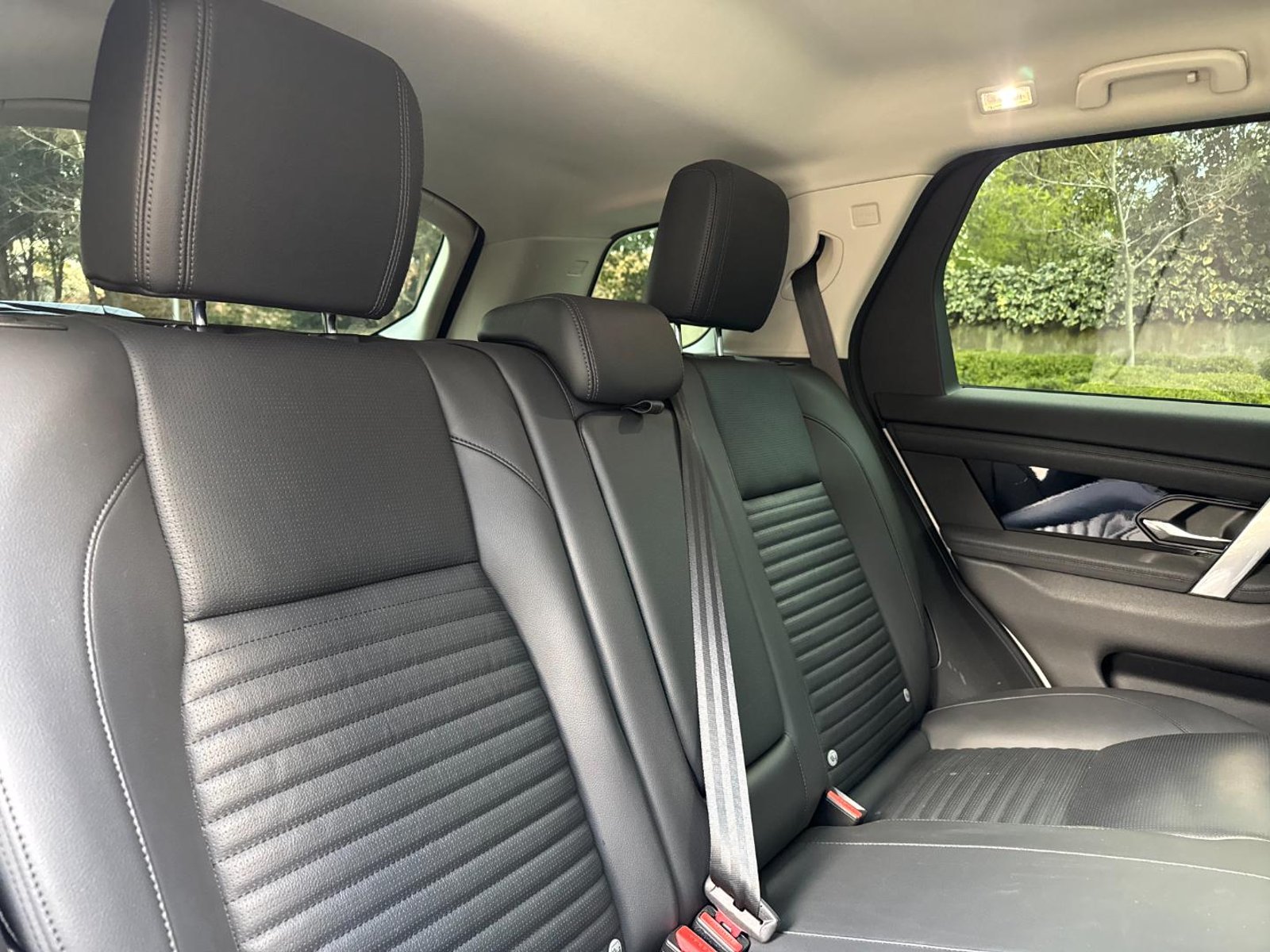 Land Rover DISCOVERY sport 2022 - Imagen 19 de 19