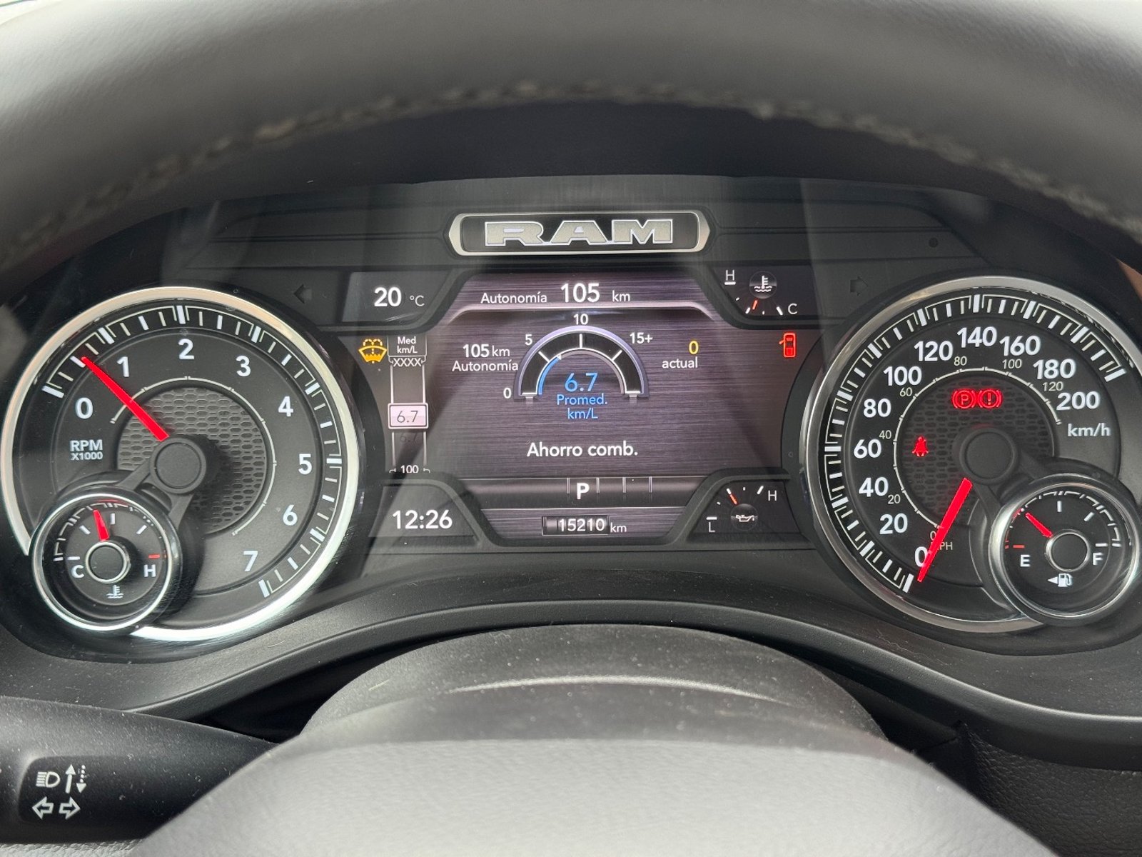 RAM 1500 2025 - Imagen 10 de 17