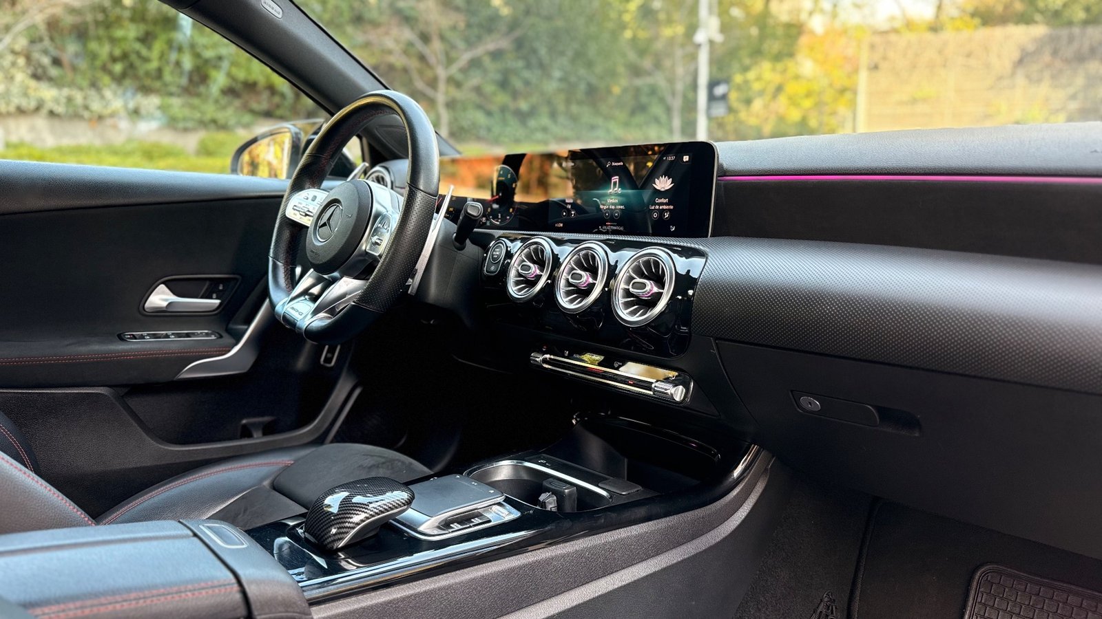 MERCEDES-BENZ A250 2020 - Imagen 16 de 19