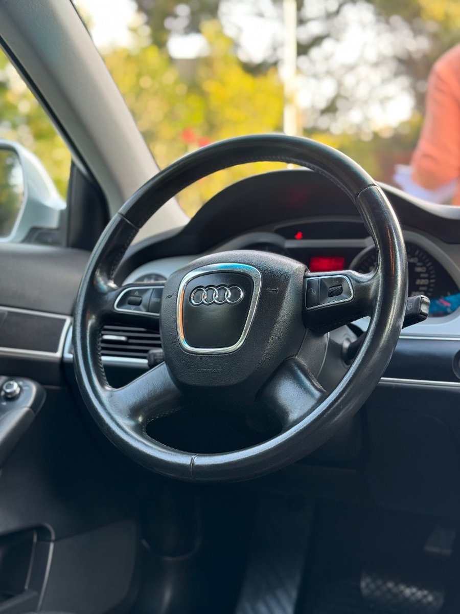 Audi A6 2010 - Imagen 16 de 20