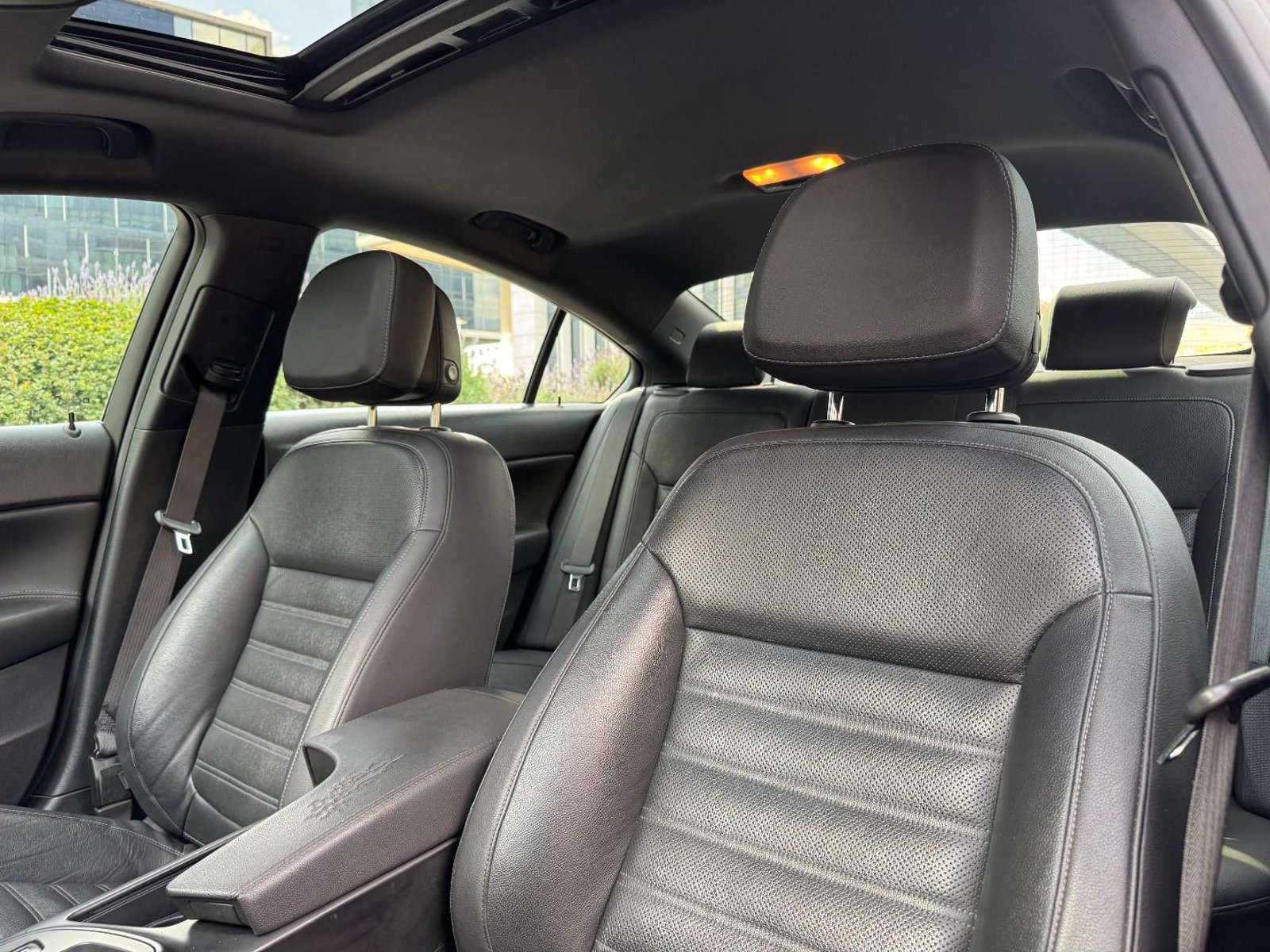 Opel INSIGNIA Elegance 2.0 Turbo 2016 - Imagen 14 de 17