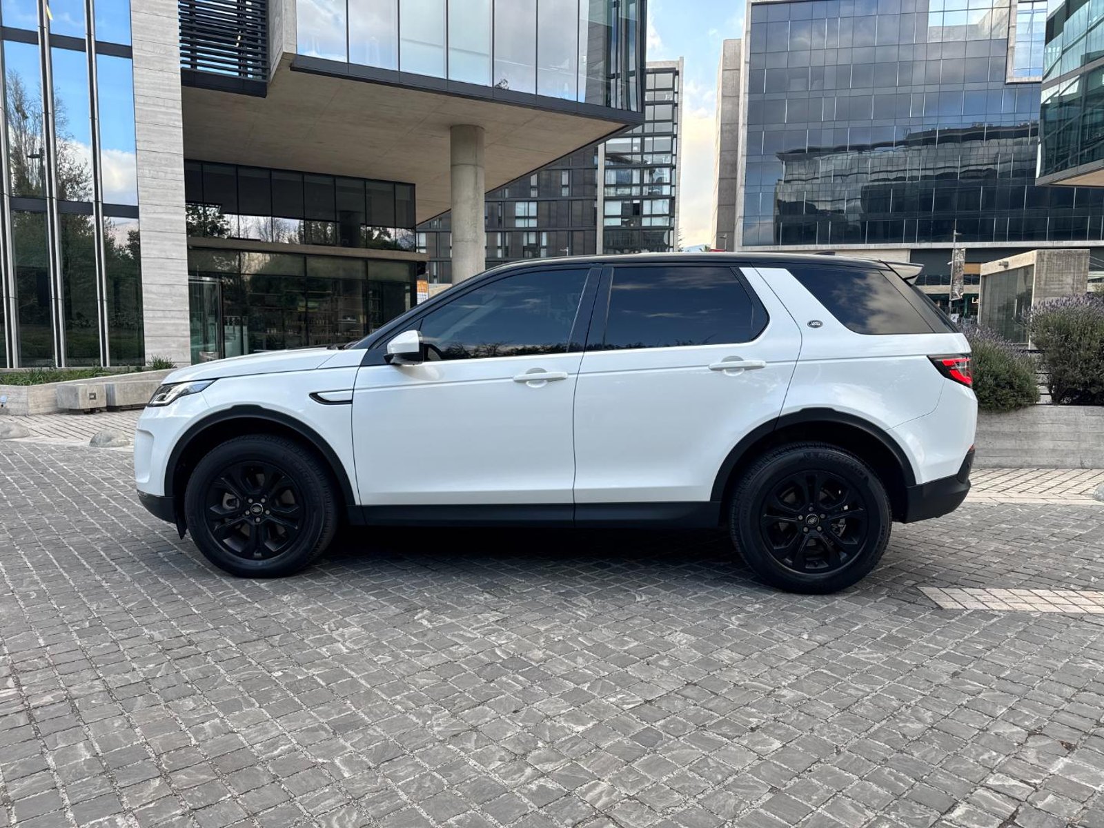 Land Rover DISCOVERY sport 2022 - Imagen 7 de 19
