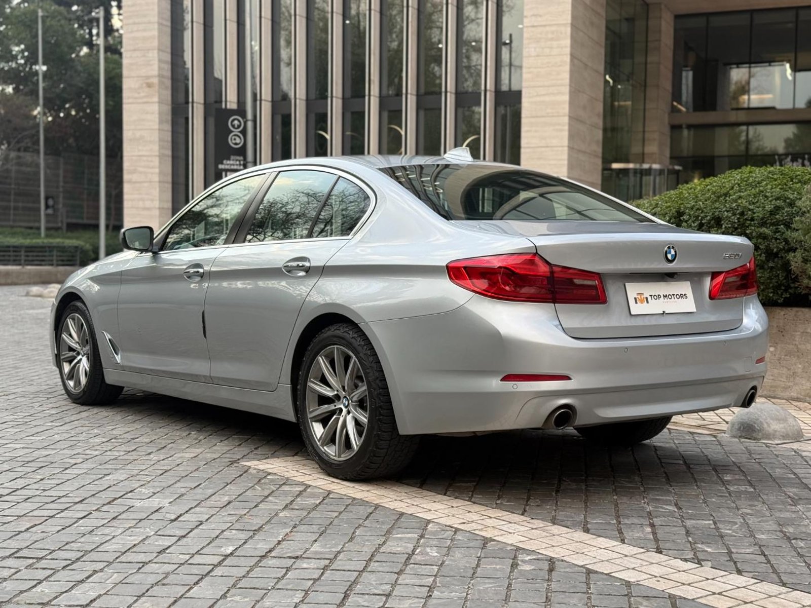 BMW 520i executive 2018 - Imagen 6 de 19