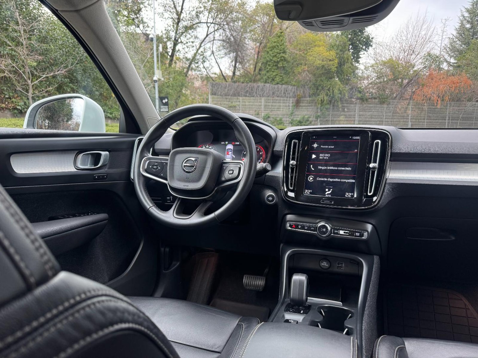 Volvo XC40 T4 Momentum 2021 - Imagen 9 de 19
