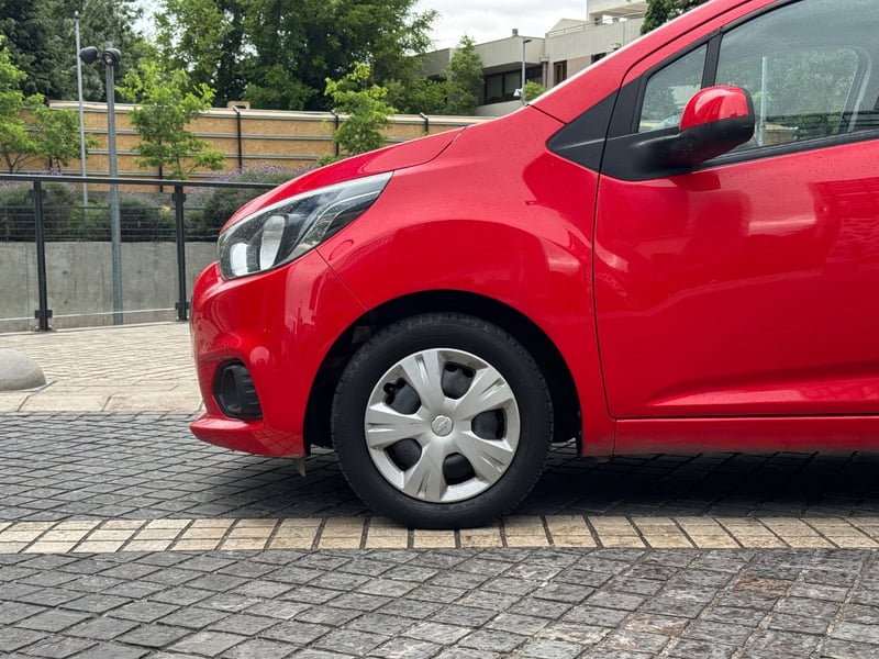 Chevrolet Spark GT LT 1.2 MT 2020 - Imagen 8 de 19
