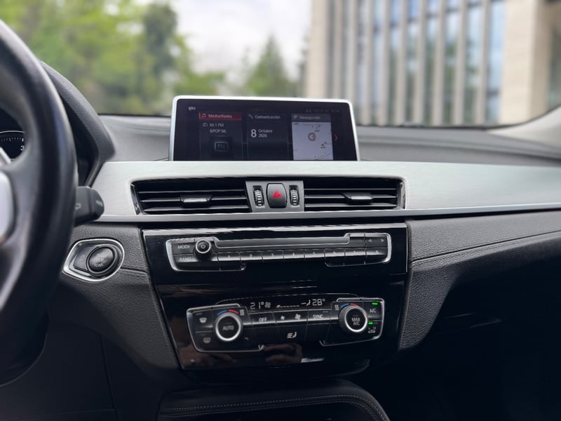 BMW X2 sDrive18d 2021 - Imagen 11 de 18