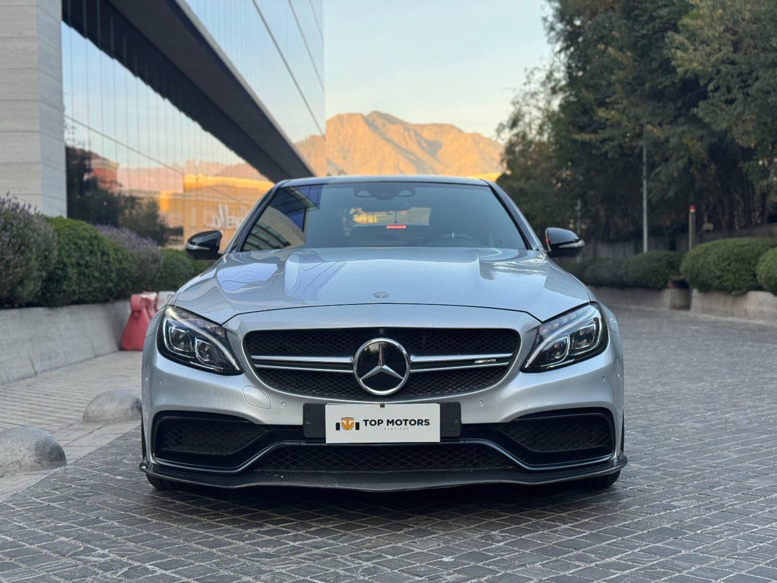 Mercedes-Benz C63 S AMG 2016 - Foto 2 de 20