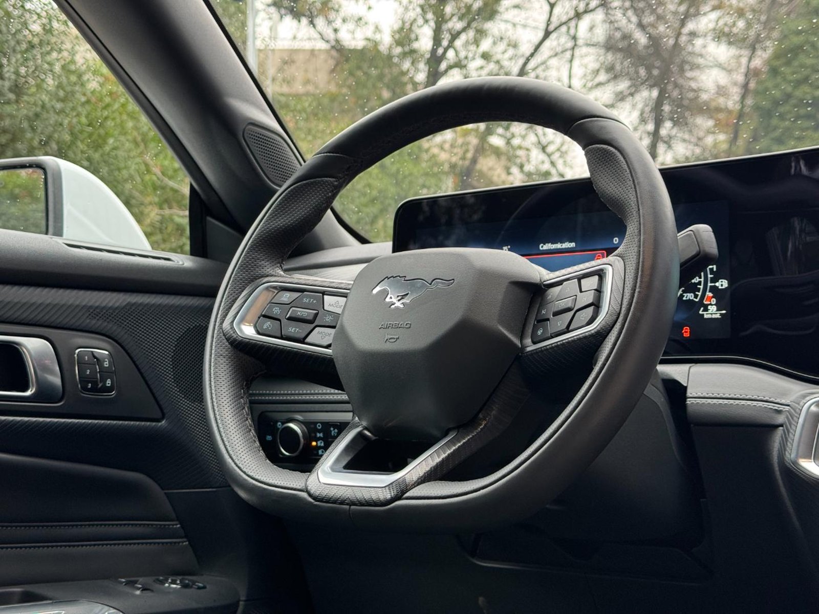 Ford MUSTANG 2024 - Imagen 8 de 19