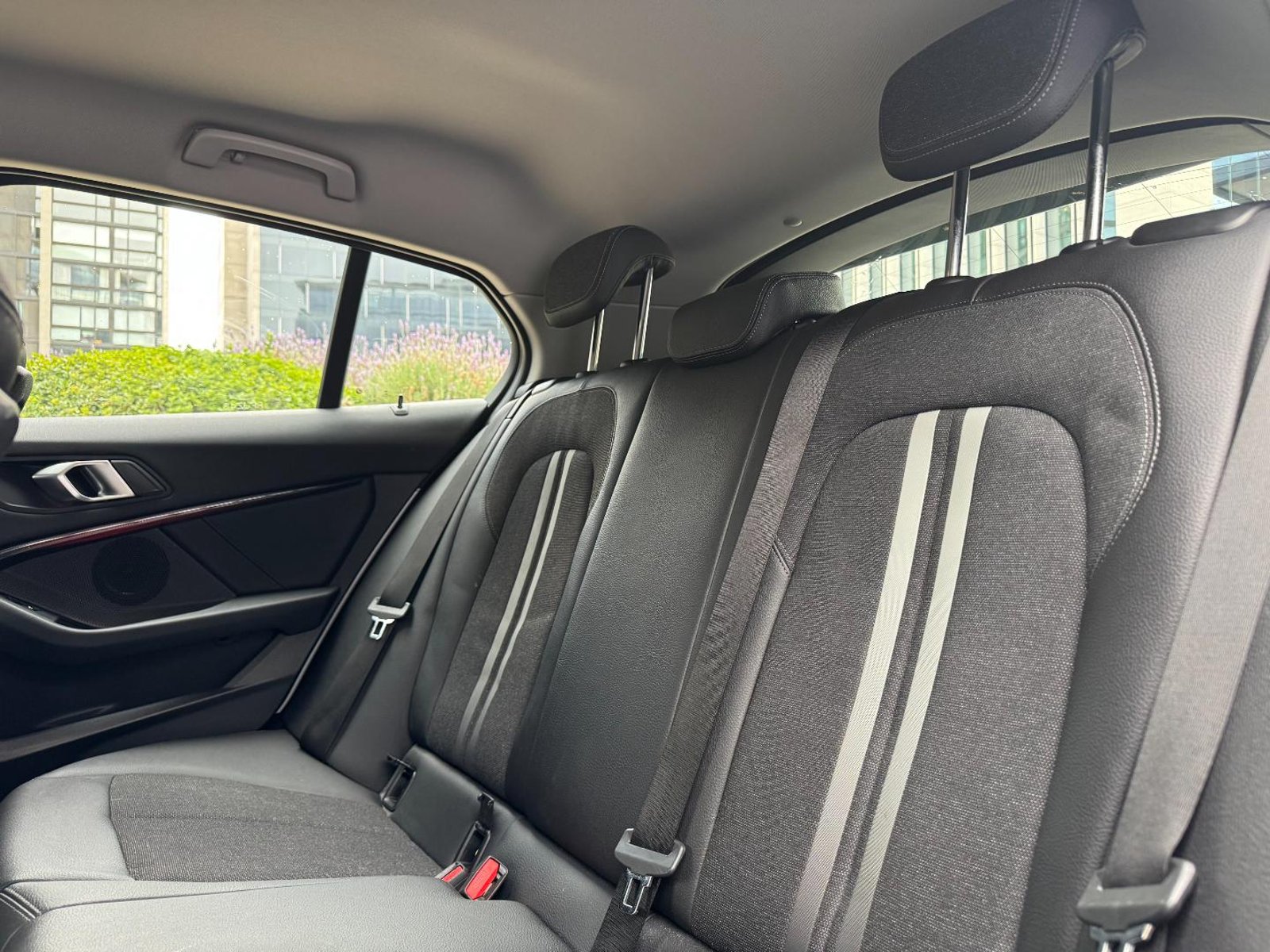 BMW 118i 2021 - Imagen 18 de 19