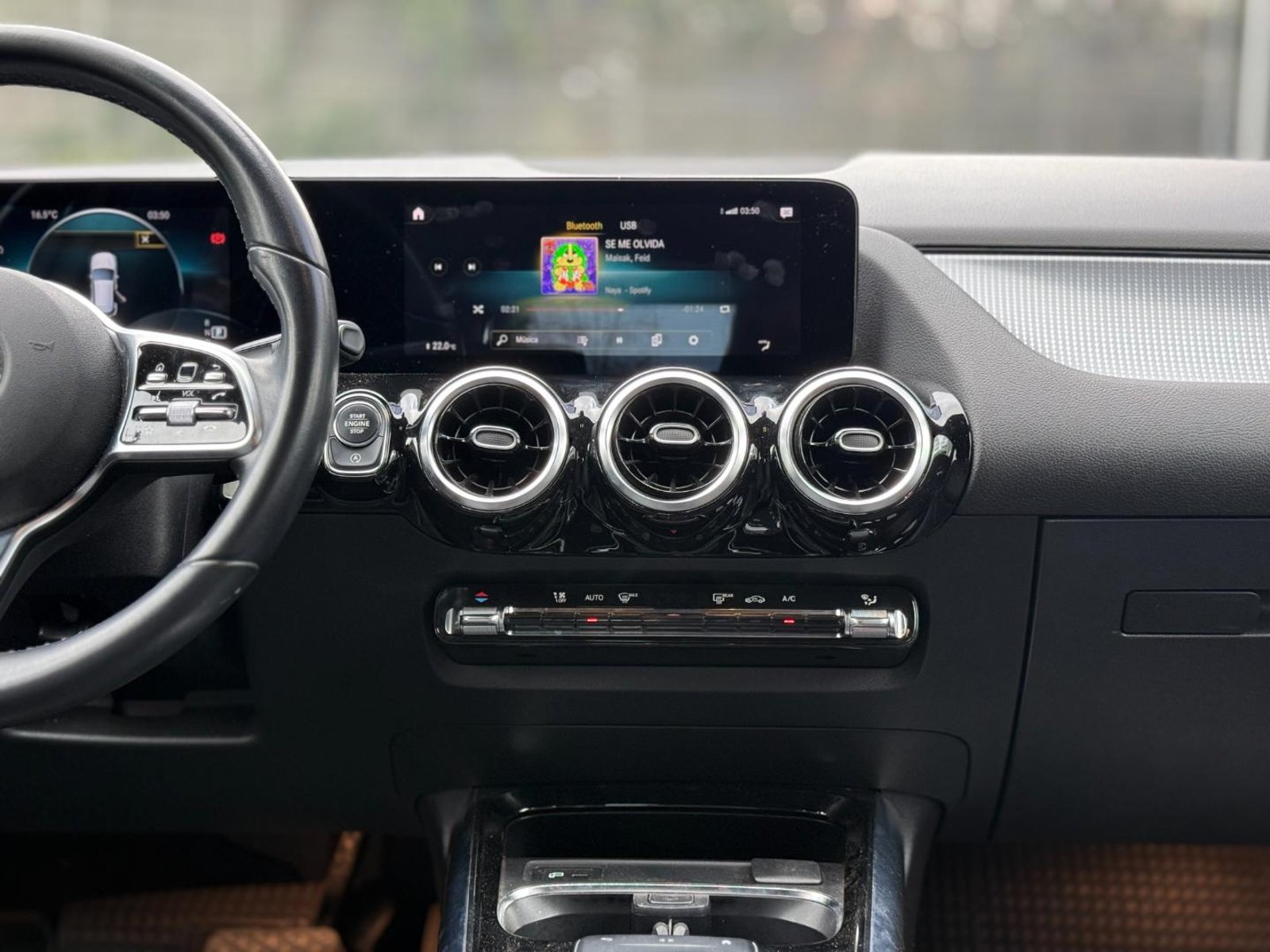 Mercedes-Benz GLA 200 2022 - Imagen 12 de 19