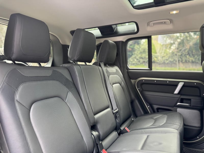 Land Rover DEFENDER 2024 - Imagen 16 de 19