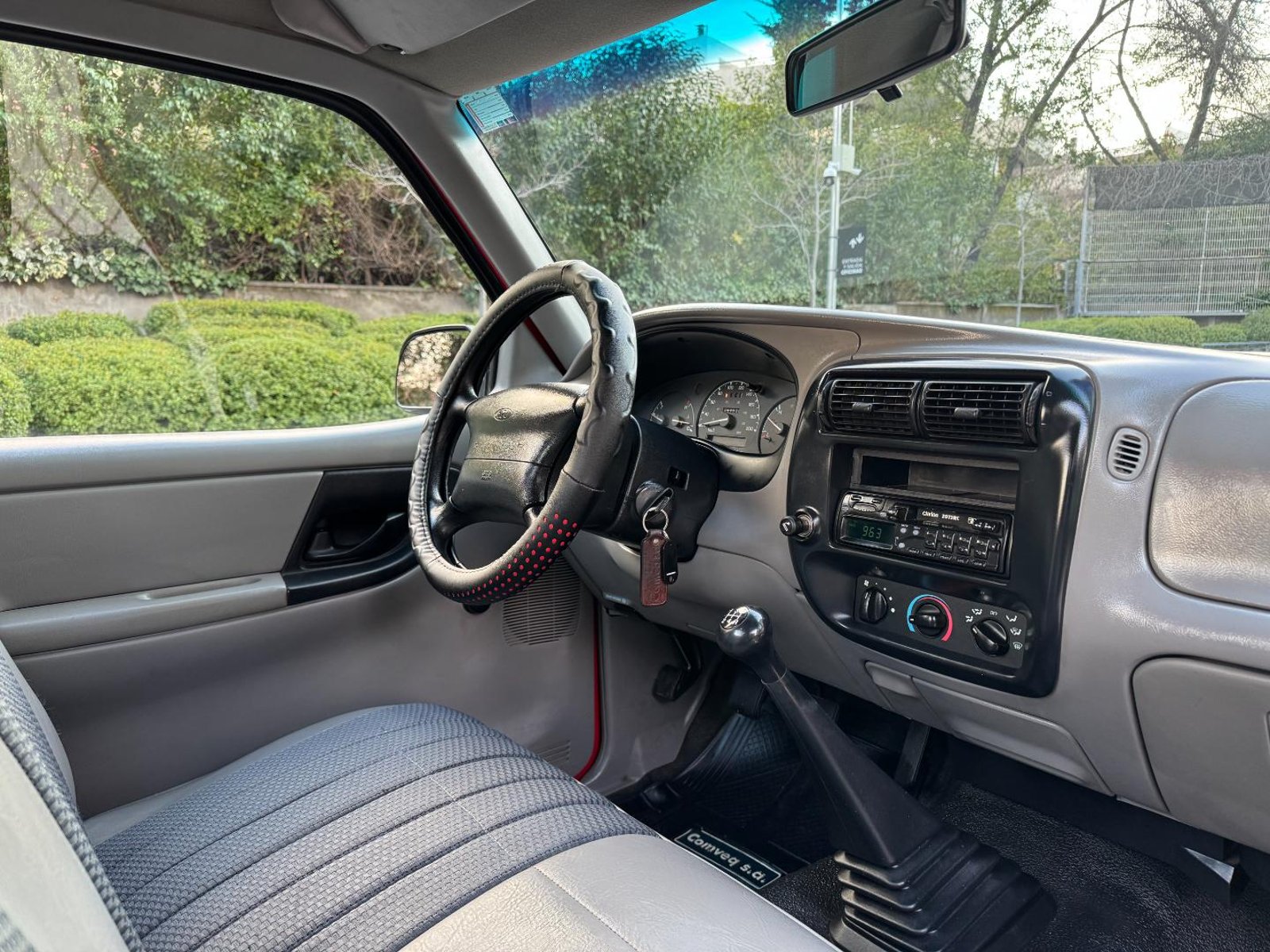 Ford RANGER XL 1996 - Imagen 12 de 14