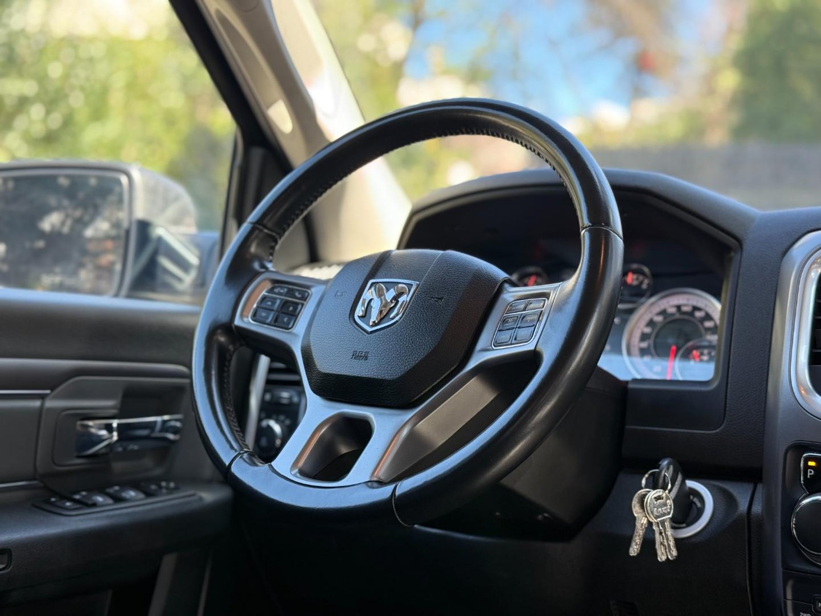 RAM 1500 2023 - Imagen 12 de 19