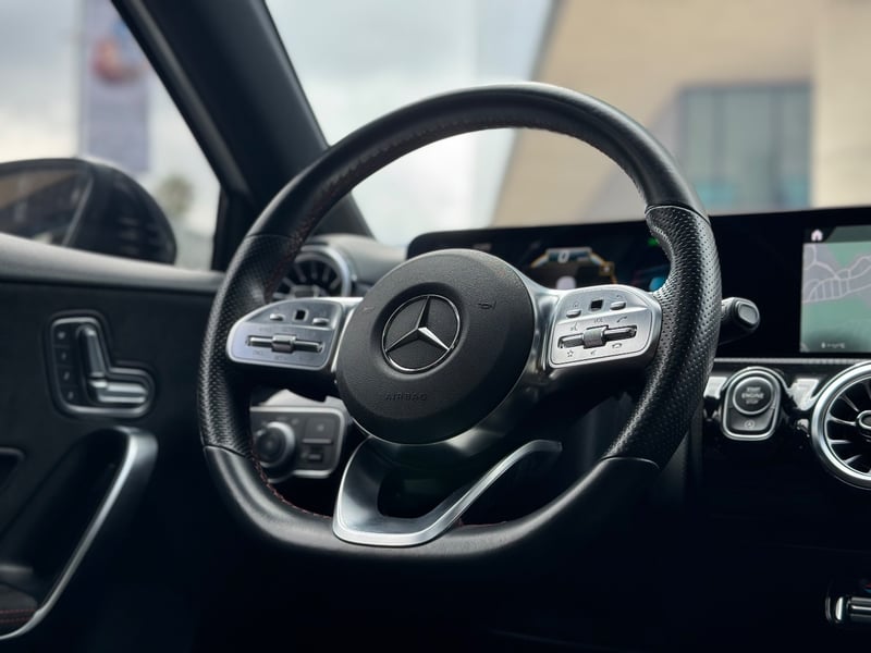Mercedes-Benz A35 AMG 2022 - Imagen 9 de 18