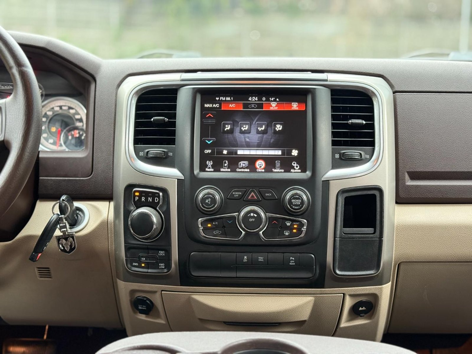 RAM Ram 1500 2015 - Imagen 14 de 20