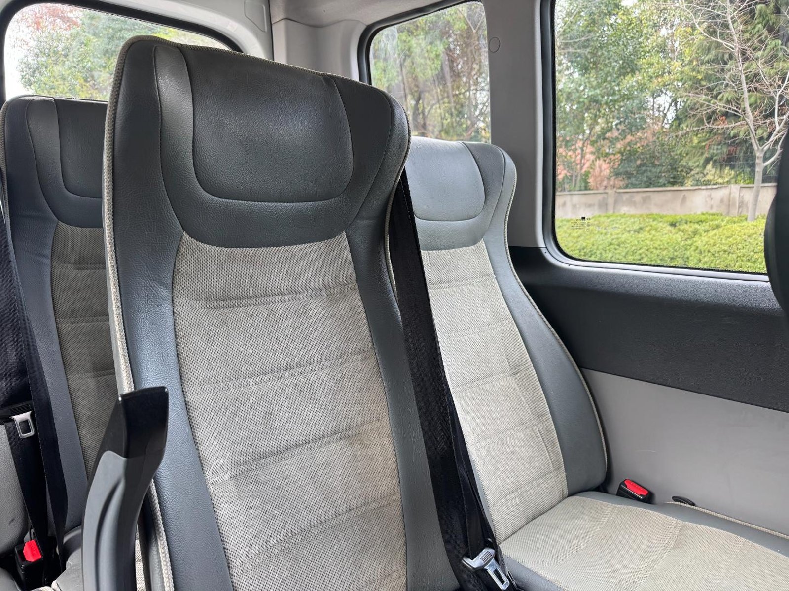 Hyundai H350 H350 Solati 2021 - Imagen 18 de 20