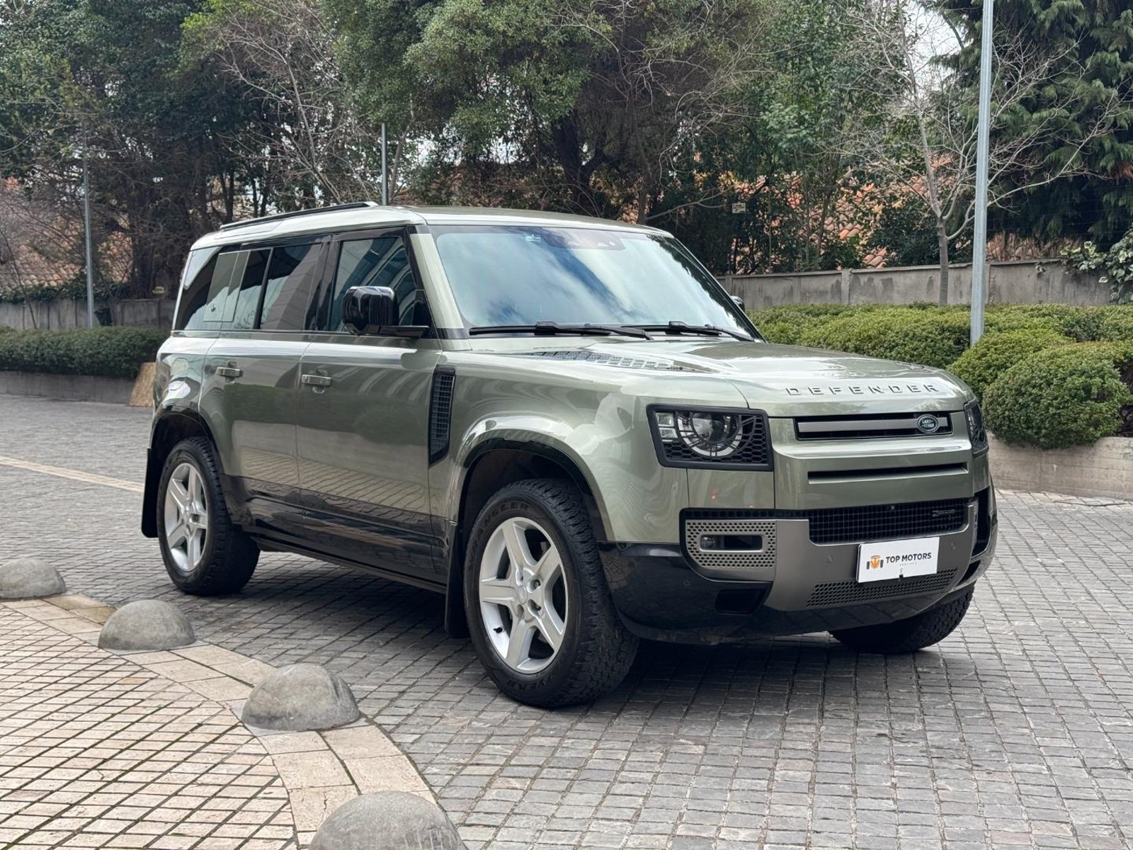 Land Rover DEFENDER 2024 - Foto 3 de 19