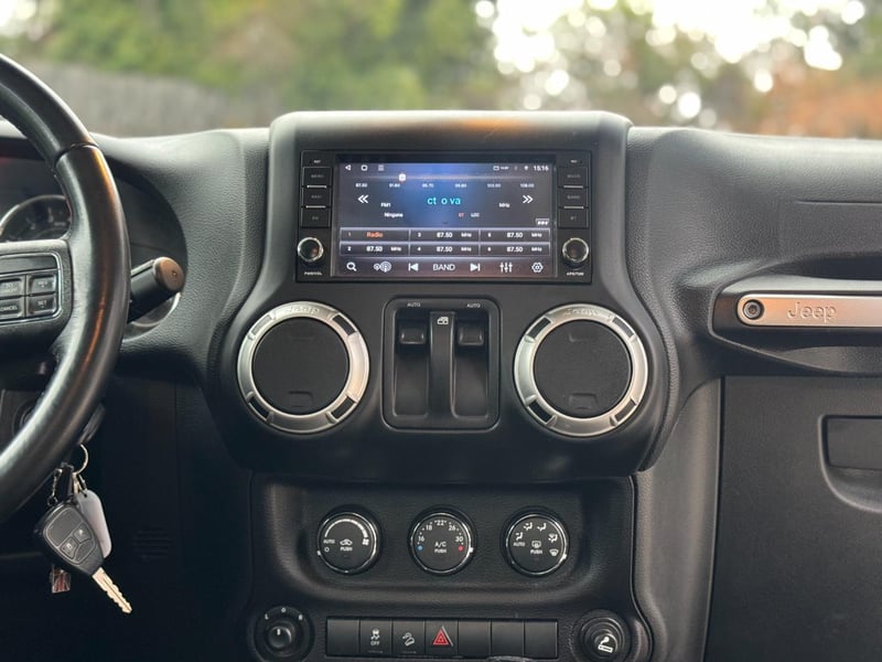 Jeep WRANGLER Rubicon 3.6 V6 4x4 2018 - Imagen 11 de 18