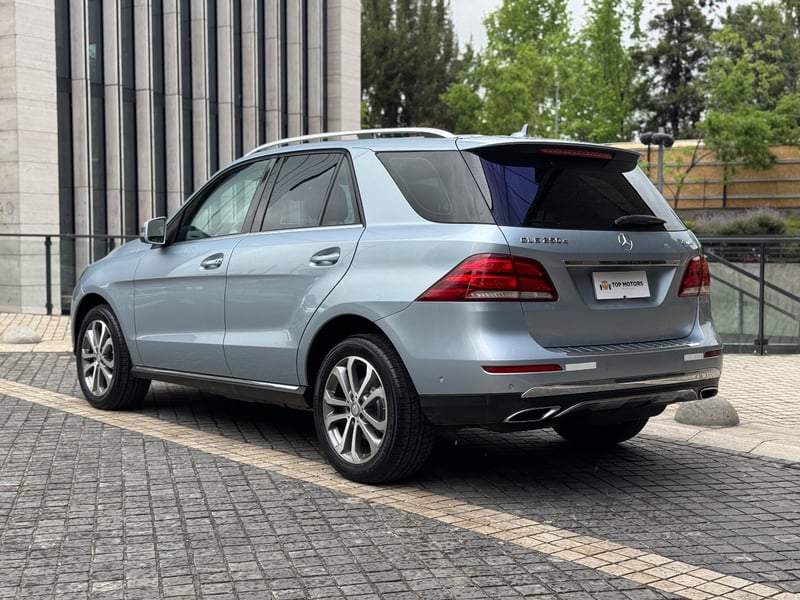 Mercedes-Benz GLE 250 D 2017 - Imagen 6 de 20