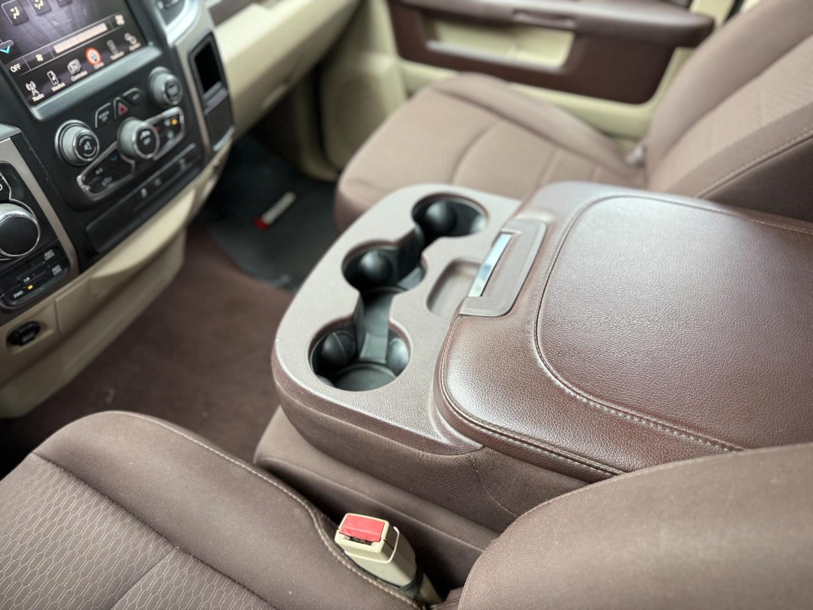 RAM Ram 1500 2015 - Imagen 17 de 20