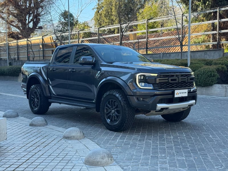 Ford RANGER Raptor X 3.0 V6 4x4 AT 2025 - Imagen 3 de 19