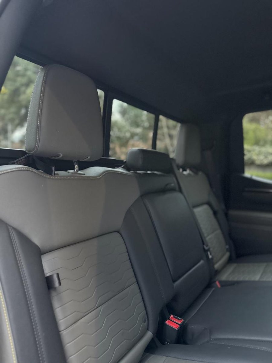 CHEVROLET SILVERADO 6.2 ZR2 AUTO DC 4WD R 2023 - Imagen 19 de 19