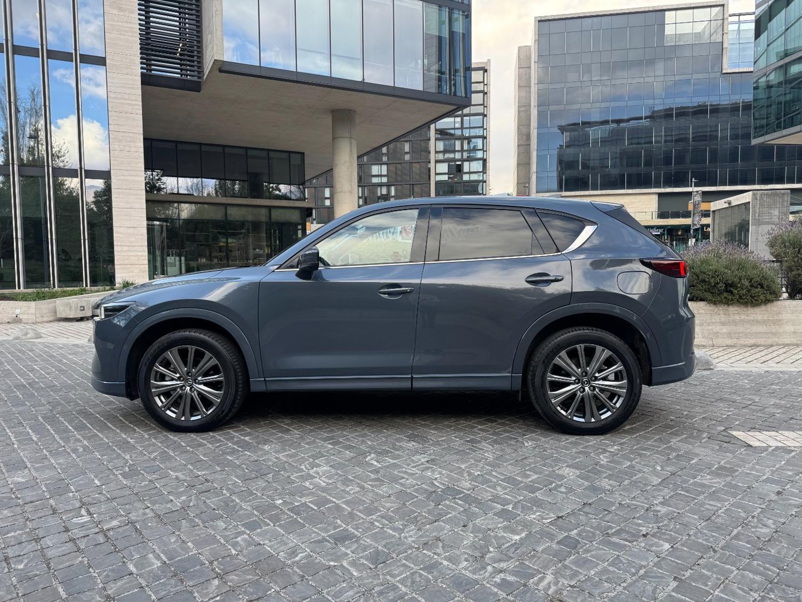 Mazda CX5 2025 - Imagen 7 de 18