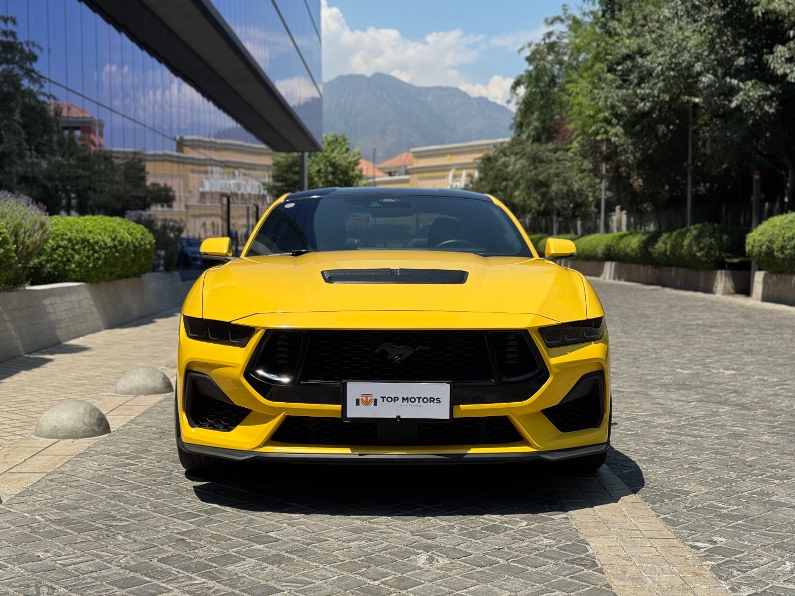 Ford MUSTANG 2024 - Foto 2 de 18