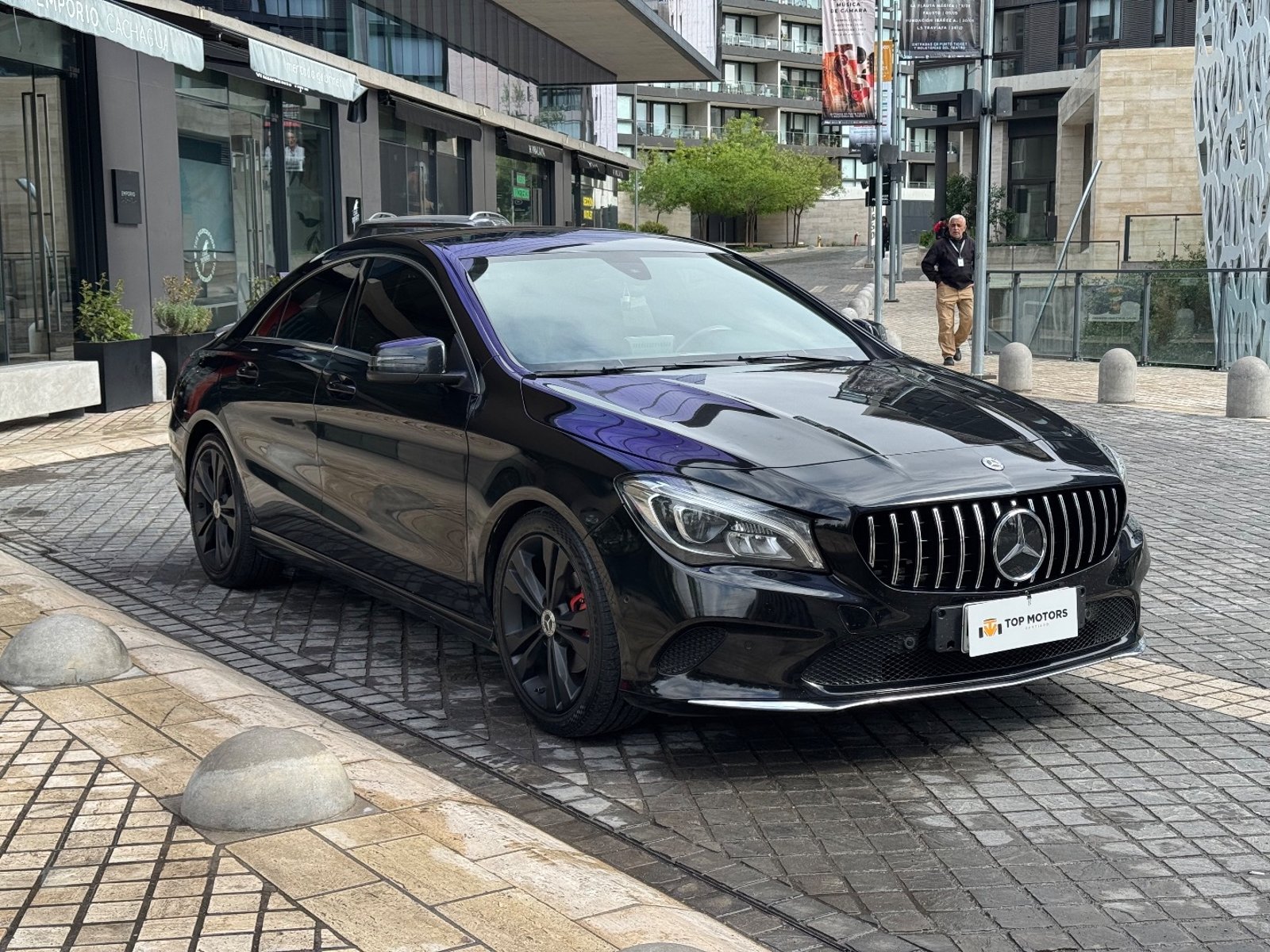 Mercedes-Benz CLA 180 2020 - Foto 3 de 18