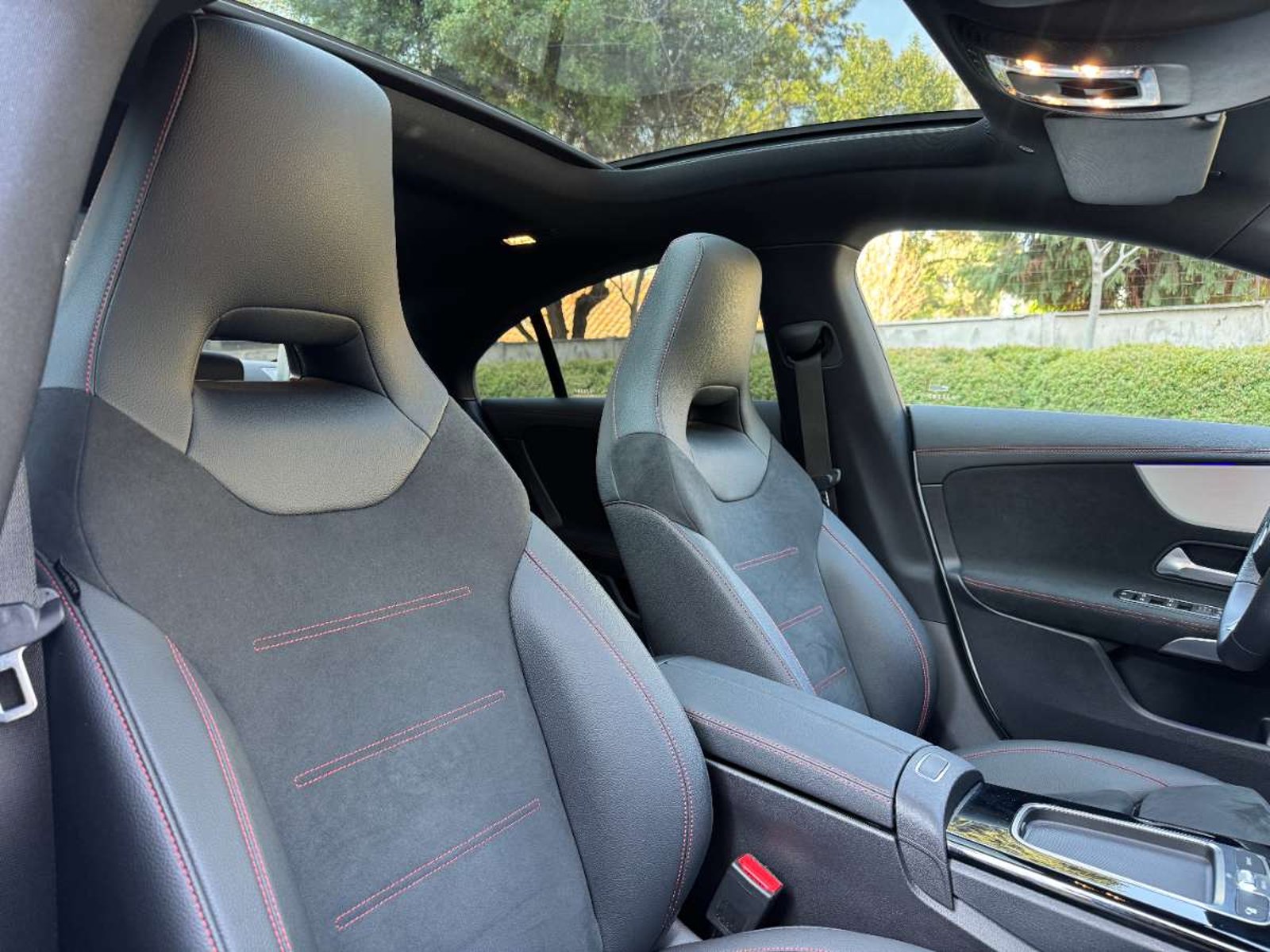 Mercedes-Benz CLA200 2026 - Imagen 17 de 19