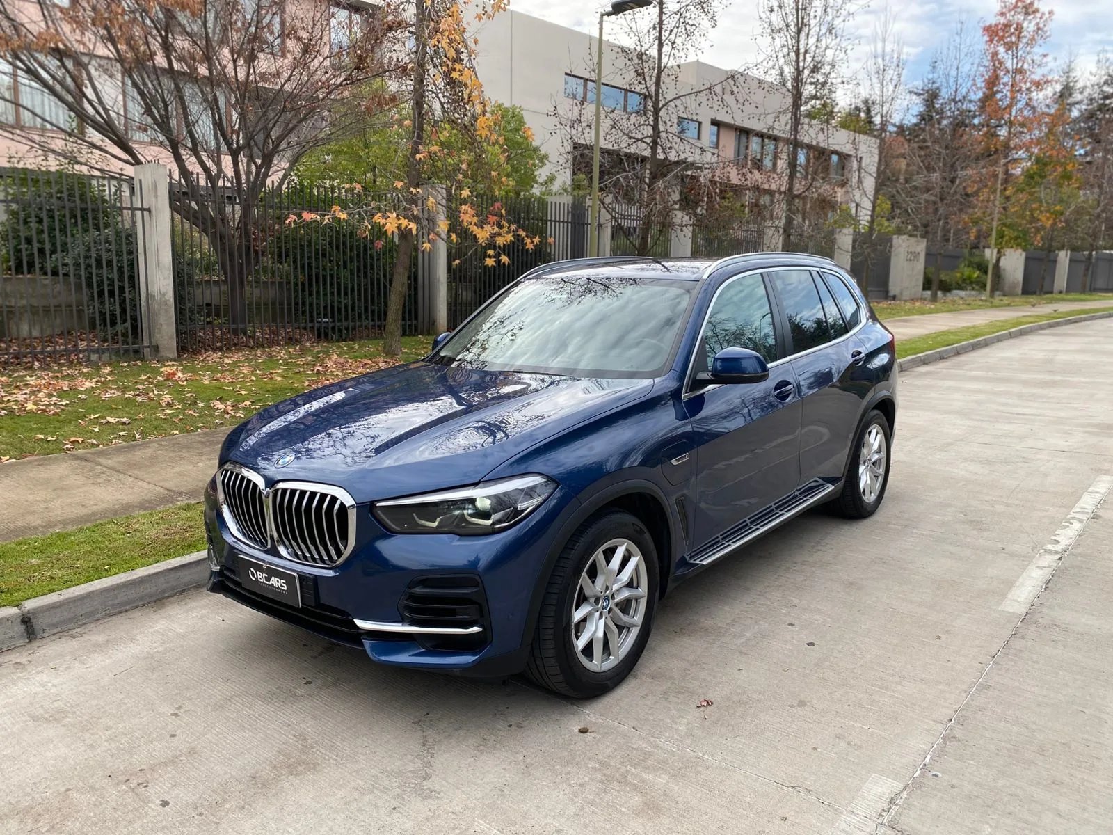 BMW X5 3.0 xDrive 45E Heritage Auto 2022 - Foto 2 de 20