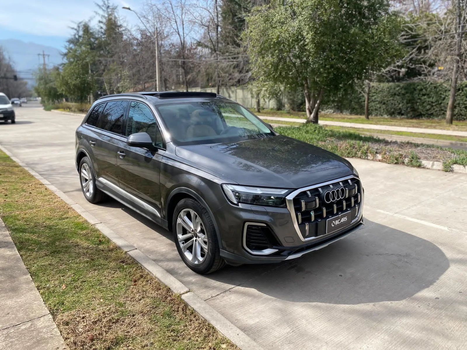 Audi Q7 3.0 55 TFSI PI Quattro 4X4 7 Pasajeros AT 2025 - Imagen 13 de 20