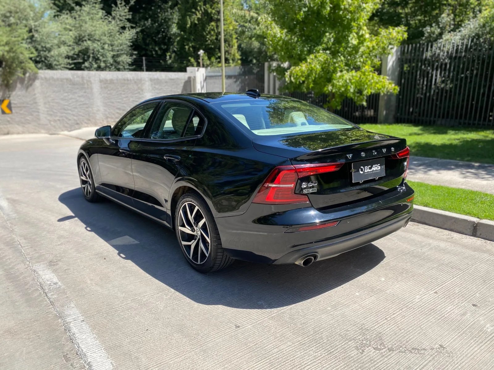 Volvo S60 2.0 T4 Momentum Auto 2020 - Imagen 6 de 20