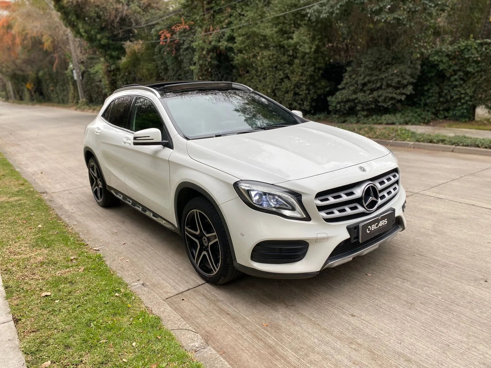 MERCEDES-BENZ GLA 220 2.1 CDI Diésel 4MATIC 4X4 AT 2019 - Imagen 13 de 20