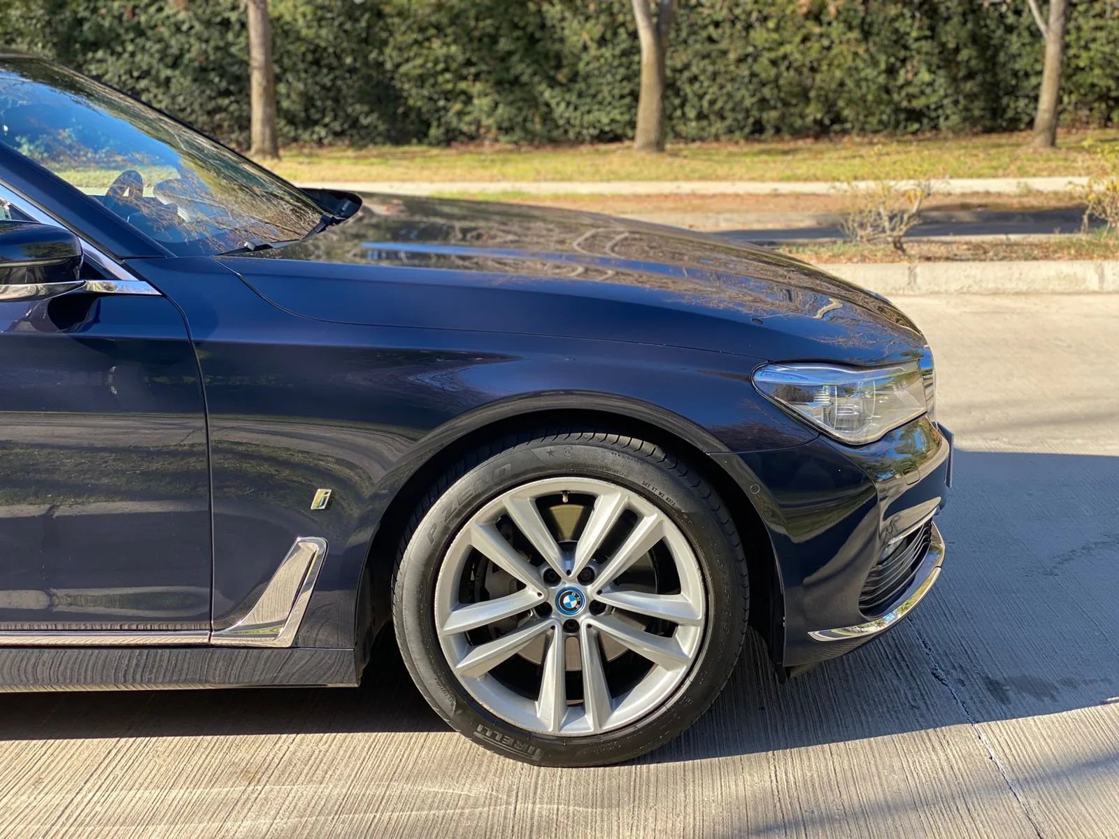 BMW 740 2.0 Hybrid iPerformance 4X2 AT 2018 - Imagen 12 de 20