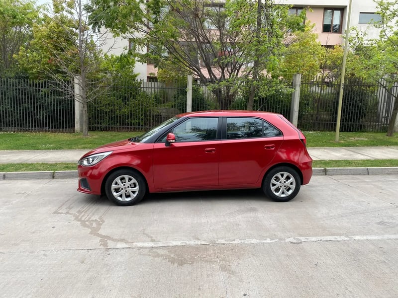 MG 3 1.5 STD 4X2 HB AT 2022 - Imagen 5 de 20
