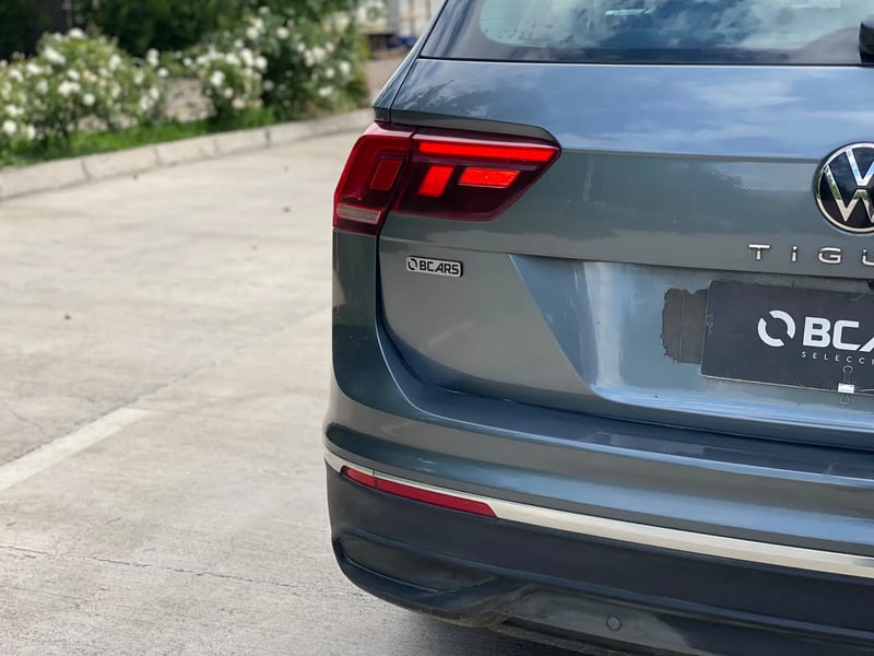 Volkswagen Tiguan 1.4 TSI Comfortline 4X2 AT 2023 - Imagen 6 de 20