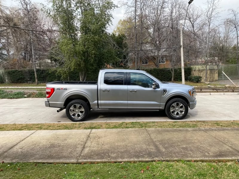 Ford F-150 3.5 Platinum Doble Cabina 4X4 AT 2022 - Imagen 11 de 20