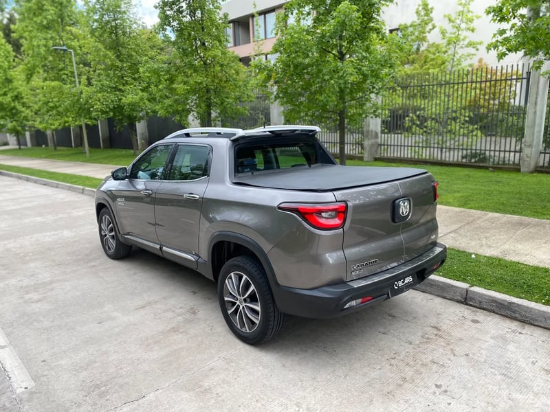 RAM 1000 2.0 Laramie 4X4 Doble Cabina AT 2021 - Imagen 6 de 20