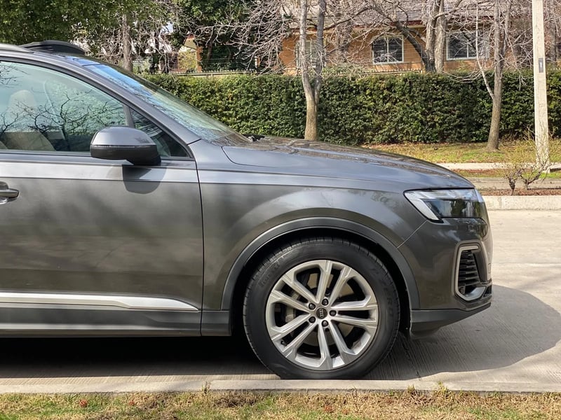 Audi Q7 3.0 55 TFSI PI Quattro 4X4 7 Pasajeros AT 2025 - Imagen 12 de 20