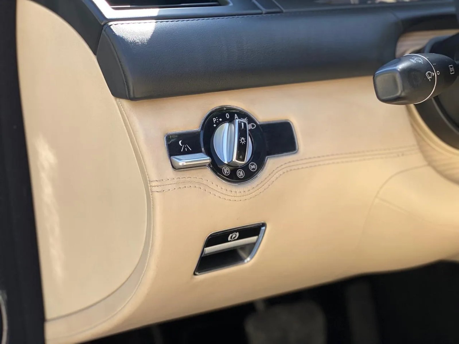 Mercedes-Benz CL 600 6.2L V12 Bi Turbo Auto 2008 - Imagen 17 de 20